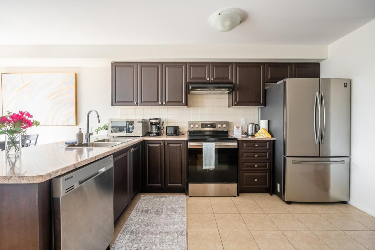 New 3Br Townhouse, Minutes To Niagara Falls And Brock University By Globalstay Thorold Luaran gambar