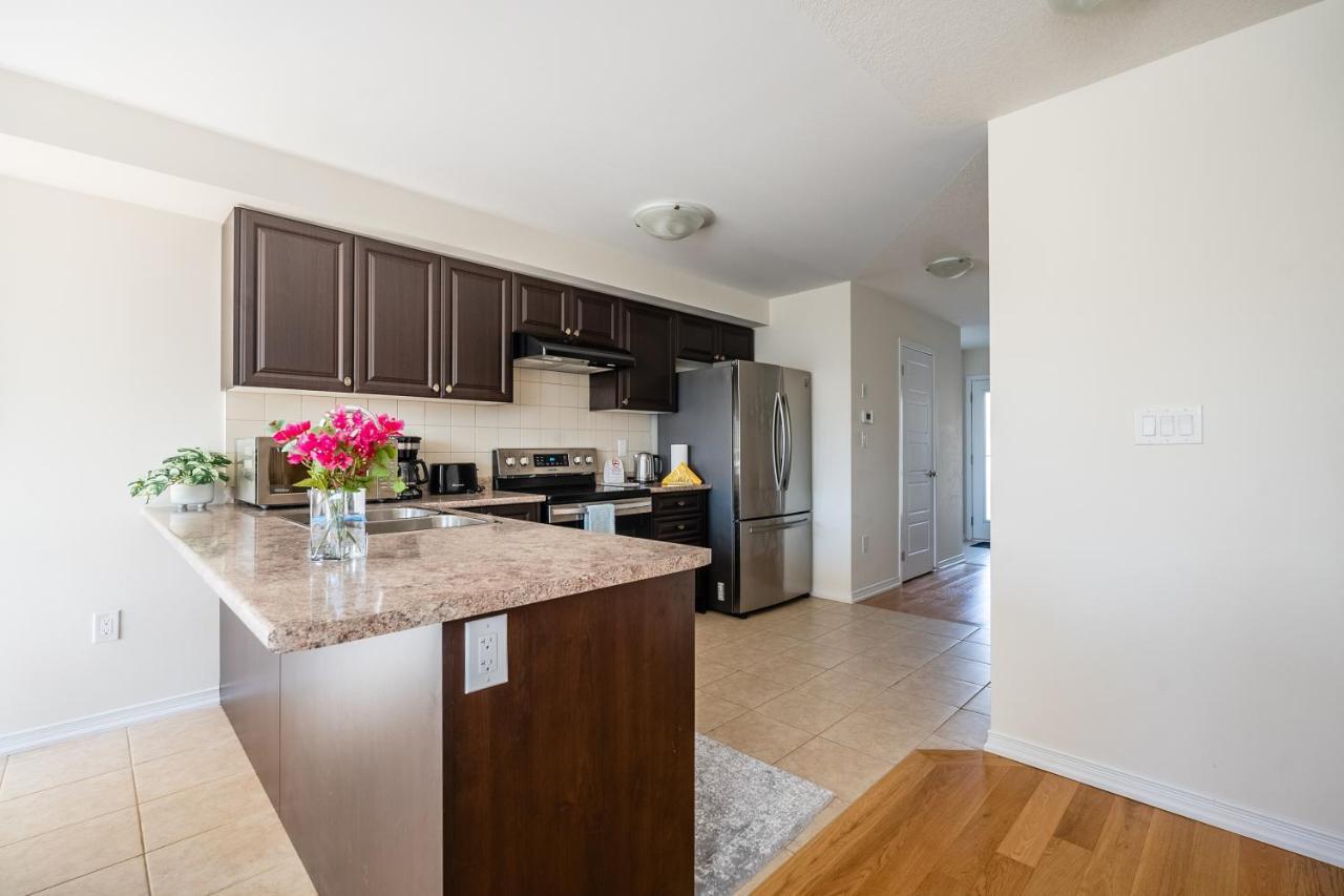 New 3Br Townhouse, Minutes To Niagara Falls And Brock University By Globalstay Thorold Luaran gambar